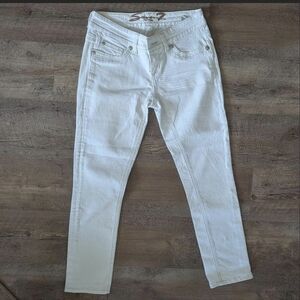 Seven7 Classic White Denim